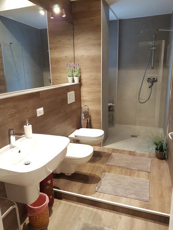 Home Suite Home Verona Bagian luar foto