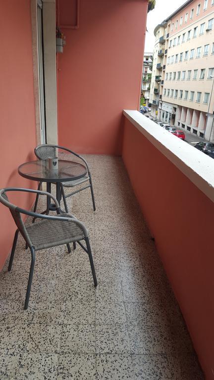 Home Suite Home Verona Bagian luar foto