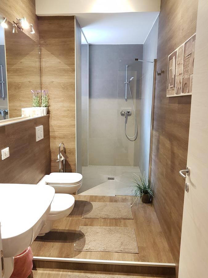 Home Suite Home Verona Bagian luar foto