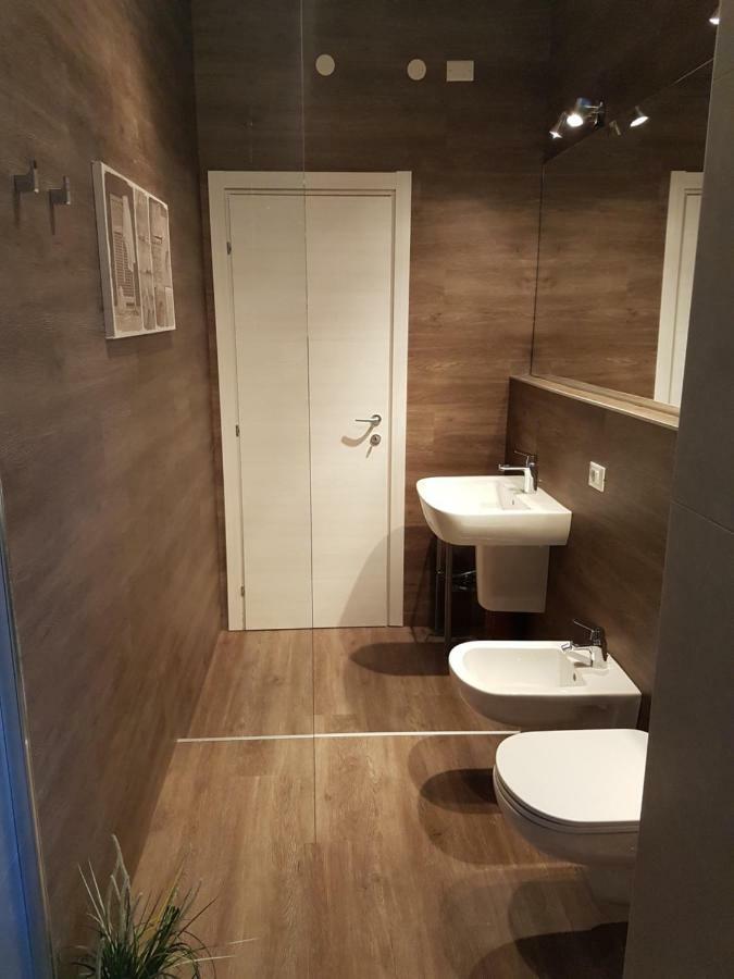 Home Suite Home Verona Bagian luar foto